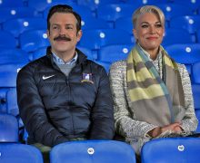 Cinegiornale.net ted-lasso-lipotesi-di-una-quarta-stagione-dipende-interamente-da-jason-sudeikis-220x180 Ted Lasso: l’ipotesi di una quarta stagione dipende interamente da Jason Sudeikis News Serie-tv  
