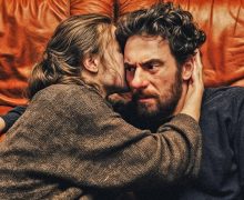 Cinegiornale.net confidenza-la-spiegazione-del-finale-del-film-di-daniele-luchetti-con-elio-germano-220x180 Confidenza: la spiegazione del finale del film di Daniele Luchetti con Elio Germano News  