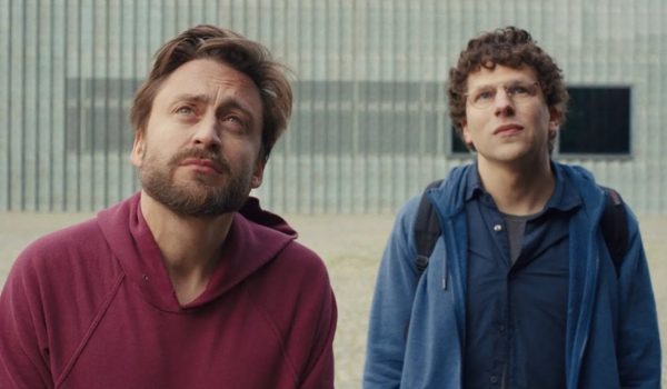 Cinegiornale.net a-real-pain-la-recensione-perche-jesse-eisenberg-e-meglio-come-regista-600x350 A Real Pain, la recensione: perché Jesse Eisenberg è meglio come regista News Recensioni  