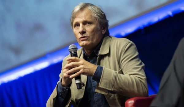 Cinegiornale.net incontro-con-viggo-mortensen-se-non-ti-piace-come-lavoro-puoi-andare-da-qualcun-altro-600x350 Incontro con Viggo Mortensen: “Se non ti piace come lavoro, puoi andare da qualcun altro” Cinema News  