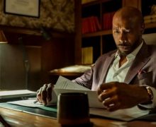 Cinegiornale.net watson-il-braccio-destro-di-sherlock-holmes-prende-il-centro-della-scena-nella-nuova-serie-di-cbs-video-220x180 Watson: il braccio destro di Sherlock Holmes prende il centro della scena nella nuova serie di CBS [VIDEO] News  