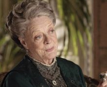 Cinegiornale.net downton-abbey-3-rendera-omaggio-a-maggie-smith-e-alla-sua-violet-crawley-220x180 Downton Abbey 3 renderà omaggio a Maggie Smith e alla sua Violet Crawley News  