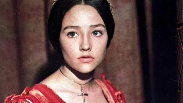 Cinegiornale.net olivia-hussey-muore-a-73-anni-la-star-di-romeo-e-giulietta-e-black-christmas-600x339 Olivia Hussey, muore a 73 anni la star di Romeo e Giulietta e Black Christmas News  