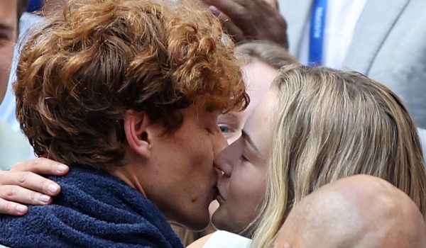 Cinegiornale.net jannik-sinner-e-anna-kalinskaya-i-momenti-piu-importanti-della-storia-damore-del-tennis-1-600x350 Jannik Sinner e Anna Kalinskaya: i momenti più importanti della storia d’amore del tennis Gossip News  
