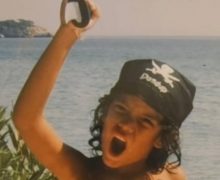 Cinegiornale.net riconosci-questo-piccolo-pirata-un-campione-italiano-ospite-sabato-1-febbraio-2025-a-verissimo-220x180 Riconosci questo piccolo pirata? Un campione italiano ospite sabato 1 febbraio 2025 a Verissimo News  