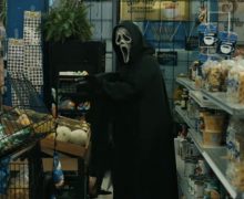 Cinegiornale.net scream-7-finalmente-vedremo-il-marito-di-sidney-220x180 Scream 7: finalmente vedremo il marito di Sidney News  