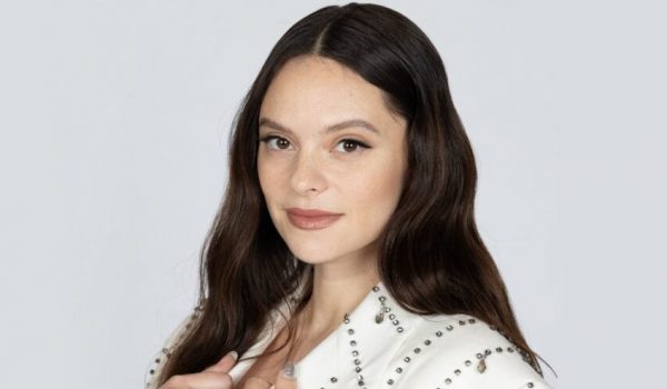 Cinegiornale.net francesca-michielin-a-sanremo-2025-fango-in-paradiso-testo-e-significato-della-canzone-600x350 Francesca Michielin a Sanremo 2025: Fango in Paradiso, testo e significato della canzone News  
