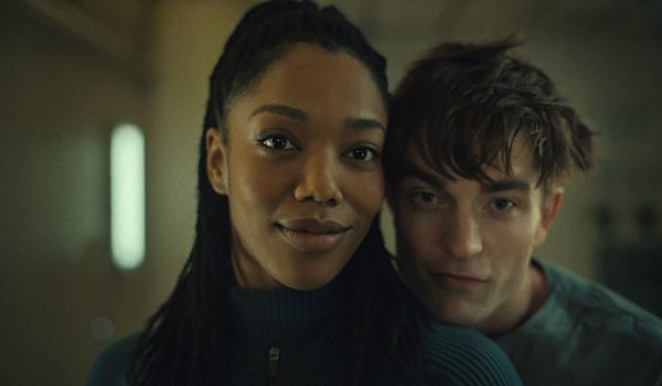 Cinegiornale.net mickey-17-la-recensione-in-anteprima-del-nuovo-film-di-bong-joon-ho-con-robert-pattinson-600x350 Mickey 17, la recensione in anteprima del nuovo film di Bong Joon Ho con Robert Pattinson Cinema News Recensioni  