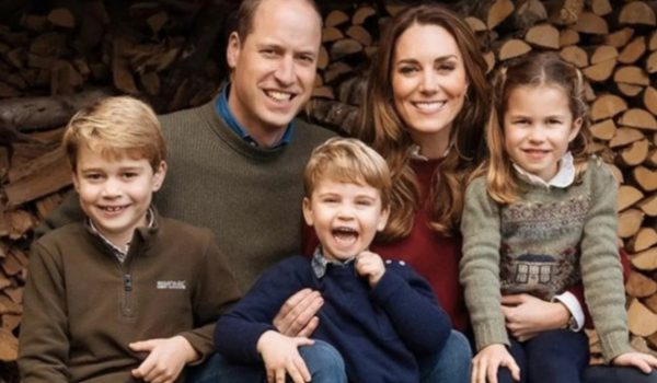 Cinegiornale.net kate-middleton-mamma-severa-ecco-cosa-ha-vietato-ai-figli-600x350 Kate Middleton mamma severa, ecco cosa ha vietato ai figli Gossip News  