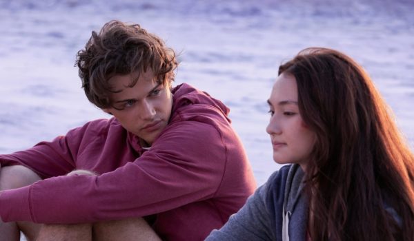 Cinegiornale.net lestate-nei-tuoi-occhi-la-serie-tratta-dai-romanzi-di-jenny-han-si-conclude-con-la-terza-stagione-600x350 L’estate nei tuoi occhi: la serie tratta dai romanzi di Jenny Han si conclude con la terza stagione News  