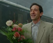 Cinegiornale.net oscar-2025-adrien-brody-e-quel-gesto-che-non-e-piaciuto-dopo-la-vittoria-220x180 Oscar 2025, Adrien Brody e quel gesto che non è piaciuto dopo la vittoria News  