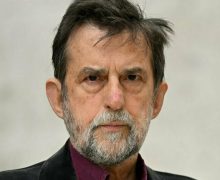 Cinegiornale.net come-sta-nanni-moretti-colpito-da-un-infarto-le-sue-condizioni-dopo-loperazione-1-220x180 Come sta Nanni Moretti colpito da un infarto: le sue condizioni dopo l’operazione News  