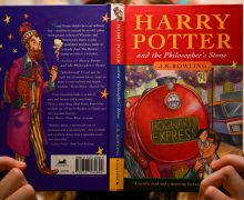 Cinegiornale.net harry-potter-rivelato-il-cast-adulto-della-nuova-serie-tv-hbo-ispirata-ai-libri-di-jk-rowling-220x180 Harry Potter: rivelato il cast adulto della nuova serie tv HBO ispirata ai libri di JK Rowling News  