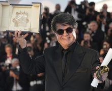 Cinegiornale.net it-was-just-an-accident-jafar-panahi-torna-in-iran-dopo-la-palma-doro-scatenando-uno-scontro-diplomatico-220x180 It Was Just an Accident: Jafar Panahi torna in Iran dopo la Palma d’Oro scatenando uno scontro diplomatico News  