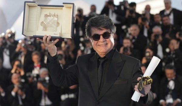 Cinegiornale.net it-was-just-an-accident-jafar-panahi-torna-in-iran-dopo-la-palma-doro-scatenando-uno-scontro-diplomatico-600x350 It Was Just an Accident: Jafar Panahi torna in Iran dopo la Palma d’Oro scatenando uno scontro diplomatico News  