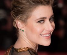 Cinegiornale.net le-cronache-di-narnia-lambizioso-fantasy-di-greta-gerwig-prende-forma-lentamente-nuovi-ritardi-220x180 Le Cronache di Narnia: l’ambizioso fantasy di Greta Gerwig prende forma lentamente… nuovi ritardi! News  