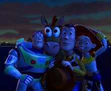 Cinegiornale.net woody-buzz-e-jessie-come-sono-cambiati-in-tre-film-e-oltre-di-toy-story-220x180 Woody, Buzz e Jessie: come sono cambiati in tre film (e oltre) di Toy Story News  