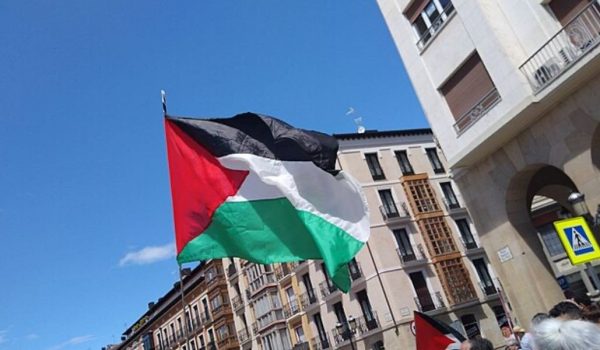 Cinegiornale.net italia-bloccata-il-22-settembre-sciopero-generale-per-gaza-trasporti-fermi-e-cinema-chiusi-600x350 Italia bloccata il 22 settembre: sciopero generale per Gaza, trasporti fermi e cinema chiusi News  