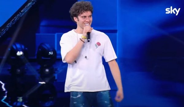 Cinegiornale.net pier-c-a-x-factor-2025-chi-e-il-concorrente-che-ha-fatto-piangere-tutti-nella-prima-puntata-600x350 Pier C a X-Factor 2025: chi è il concorrente che ha fatto piangere tutti nella prima puntata News  