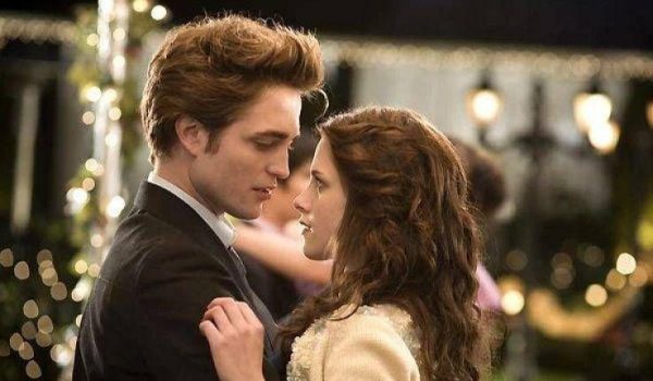 Cinegiornale.net twilight-torna-al-cinema-a-ottobre-2025-tutto-sul-20-anniversario-che-fara-impazzire-i-fan-600x350 Twilight torna al cinema a ottobre 2025: tutto sul 20° anniversario che farà impazzire i fan News  