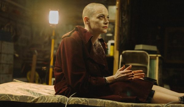 Cinegiornale.net bugonia-di-yorgos-lanthimos-spiegazione-del-finale-e-cosa-significa-davvero-il-film-600x350 Bugonia di Yorgos Lanthimos: spiegazione del finale e cosa significa davvero il film News  