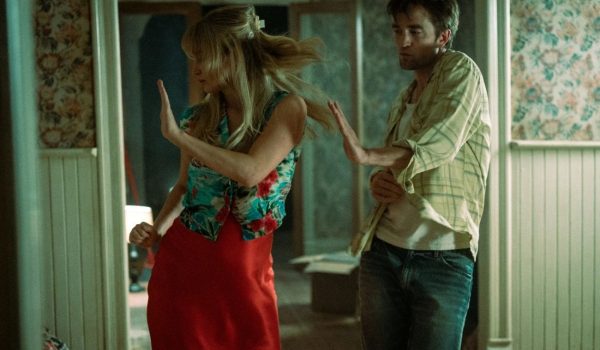 Cinegiornale.net die-my-love-robert-pattinson-e-jennifer-lawrence-nel-trailer-del-film-di-lynne-ramsey-600x350 Die My Love: Robert Pattinson e Jennifer Lawrence nel trailer del film di Lynne Ramsey News  