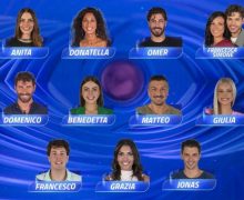 Cinegiornale.net grande-fratello-2025-concorrenti-tutti-i-volti-e-le-storie-delle-persone-comuni-nella-casa-piu-seguita-220x180 Grande Fratello 2025 concorrenti: tutti i volti e le storie delle persone comuni nella casa più seguita News  