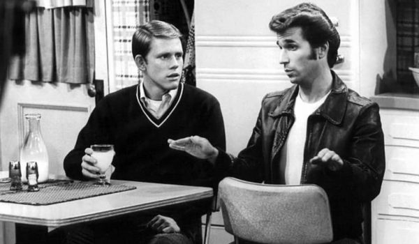 Cinegiornale.net henry-winkler-compie-80-anni-dalla-leggenda-di-happy-days-alla-lotta-con-la-dislessia-600x350 Henry Winkler compie 80 anni: dalla leggenda di Happy Days alla lotta con la dislessia News  