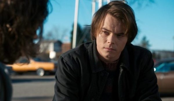 Cinegiornale.net twice-over-charlie-heaton-e-mia-wasikowska-protagonisti-della-commedia-romantica-600x350 Twice Over: Charlie Heaton e Mia Wasikowska protagonisti della commedia romantica News  