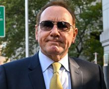 Cinegiornale.net kevin-spacey-dovra-affrontare-altre-tre-accuse-di-violenza-sessuale-220x180 Kevin Spacey dovrà affrontare altre tre accuse di violenza sessuale News  