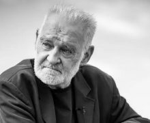 Cinegiornale.net bela-tarr-addio-al-regista-ungherese-di-satantango-aveva-70-anni-220x180 Béla Tarr: addio al regista ungherese di Sátántangó, aveva 70 anni News  